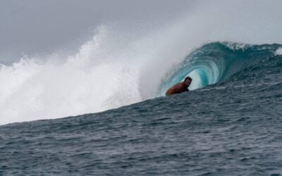 Mentawai Surf Resort or Boat Trip: Which is the Best Experience for You?